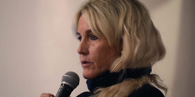 Erin Brockovich’s crusade against data centers is going crowd-sourced