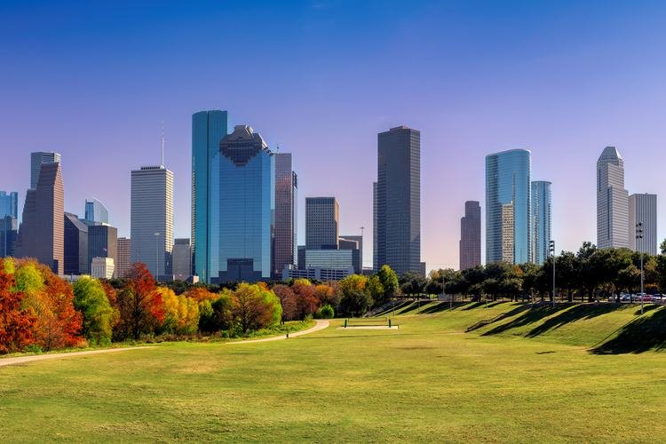 CenterPoint Energy raises investment plan by $1.2bn as data center load pipeline grows