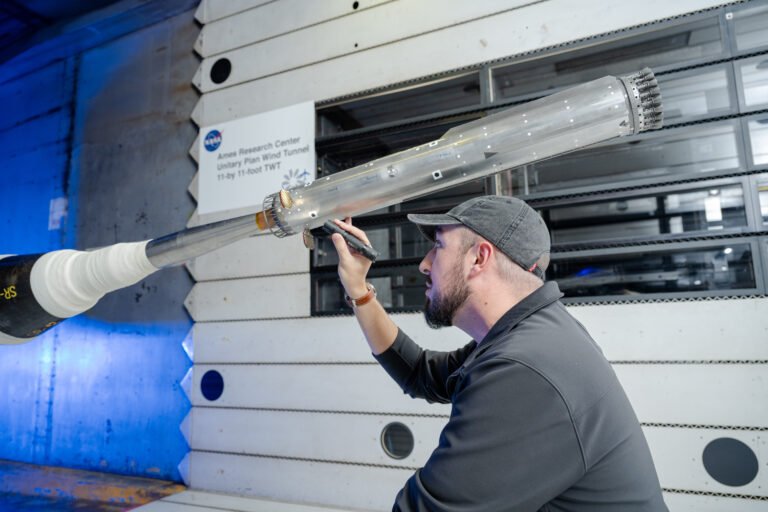 NASA, SpaceX Advance Wind Tunnel Tests for Starship Rocket 