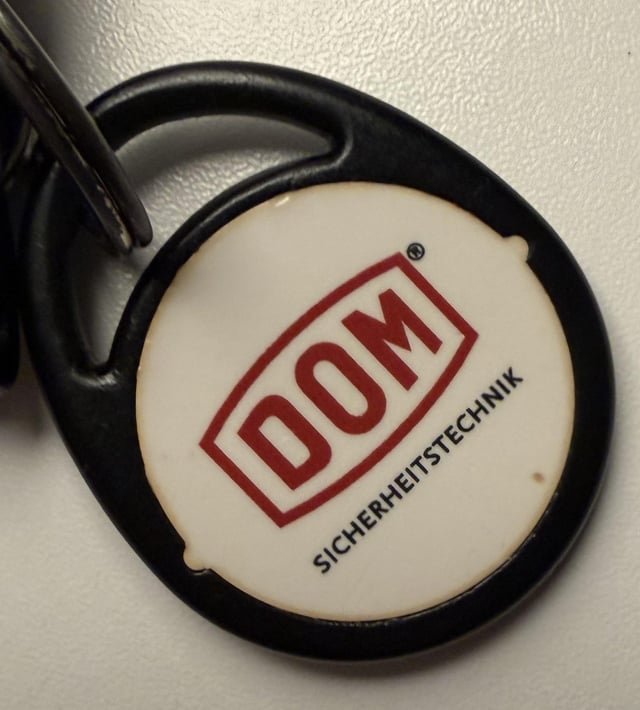 Can this DOM gate access fob be duplicated