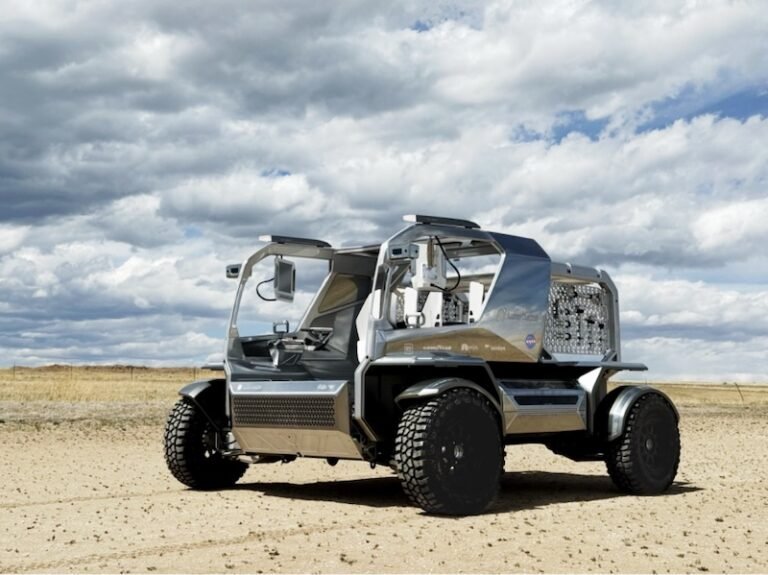 Industry Insights: Config, Lunar Outpost, Darkhive, WaiV Robotics, Linkerbot Funding